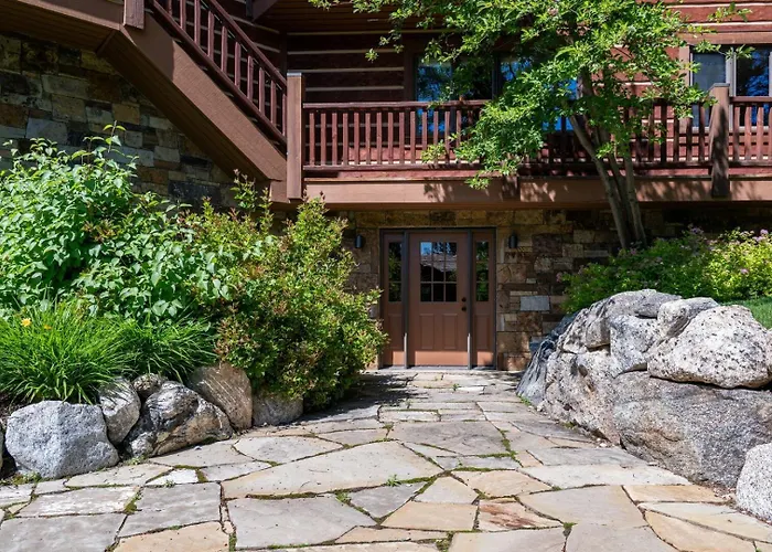 Rmr: Sundance Luxury - In - Out * Teton Village