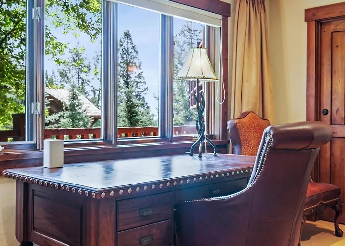 Rmr: Sundance Luxury - In - Out Holiday home