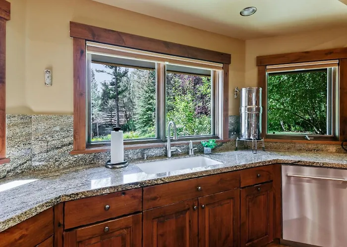 Rmr: Sundance Luxury - In - Out Holiday home