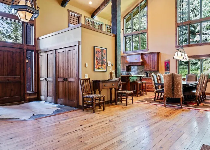 Rmr: Sundance Luxury - In - Out Teton Village