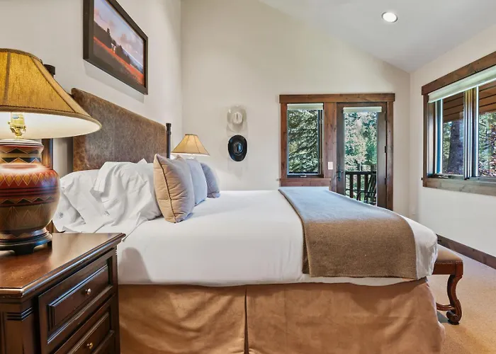 Rmr: Sundance Luxury - In - Out Holiday home